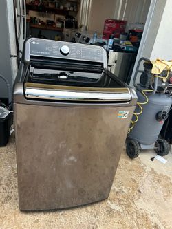 Washer// Lavadora