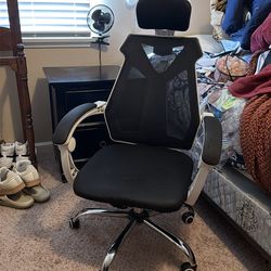 Gaming chair