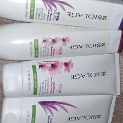 Brand New Biolage Shampoos And Conditioners Bundle....