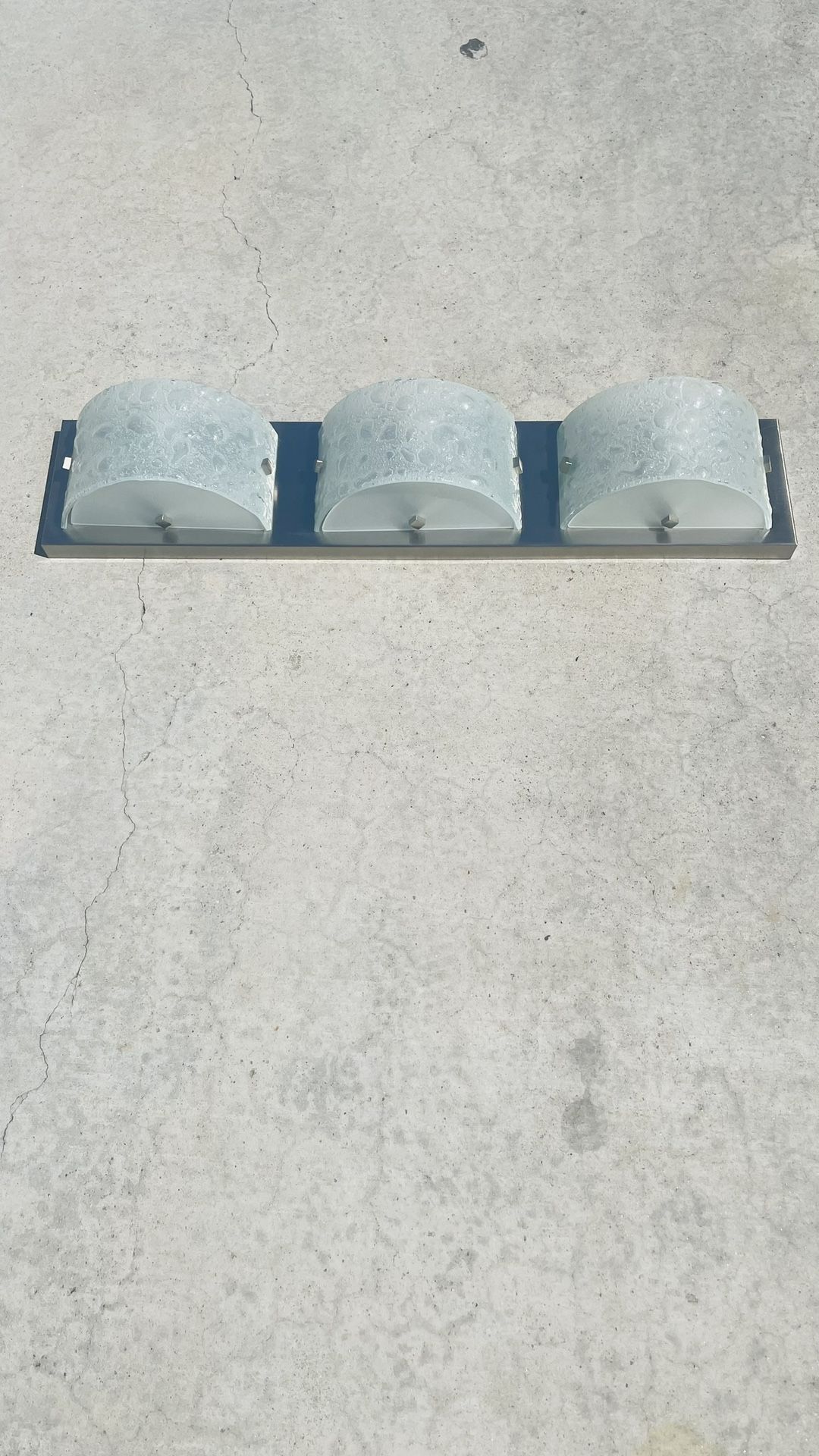 24” Vanity Light Great For Bathroom $15