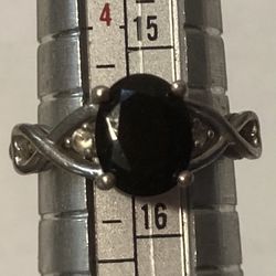 Vintage Sterling Silver Ring Black Sparkly Stone Size 5