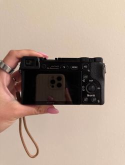 Sony A6000 Camera Looking for a New Beginning