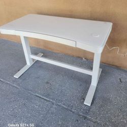 Electric Desk Adjustable 