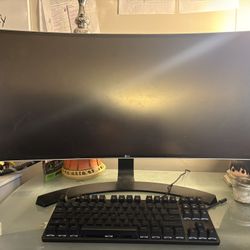 Monitor-34” LG Ultrawide Curved Display