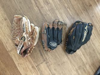 Baseball/Softball gloves