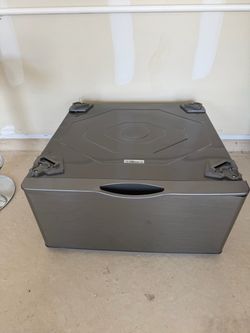 Samsung pedestal