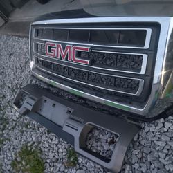 2015 GMC Truck Front Clip/ Grlll 