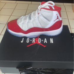 Jordan 11 Cherry