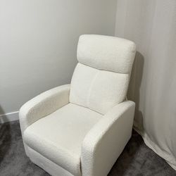 Recliner Chair White $180