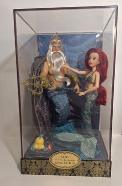 Disney Little Mermaid Fairytale Designer Ariel King Triton Limited Edition Doll Set