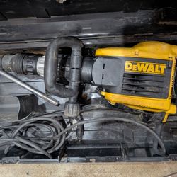 D25988K DeWalt 22lb SDS Max Jack Hammer 