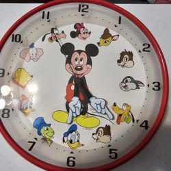 Vtg Disney Sunbeam Analog Quartz Mickey Mouse & Friends Wall Clock