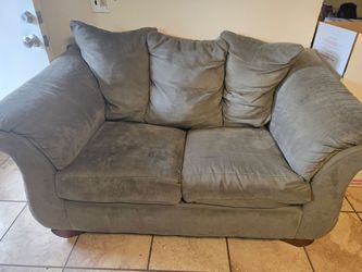Love seat