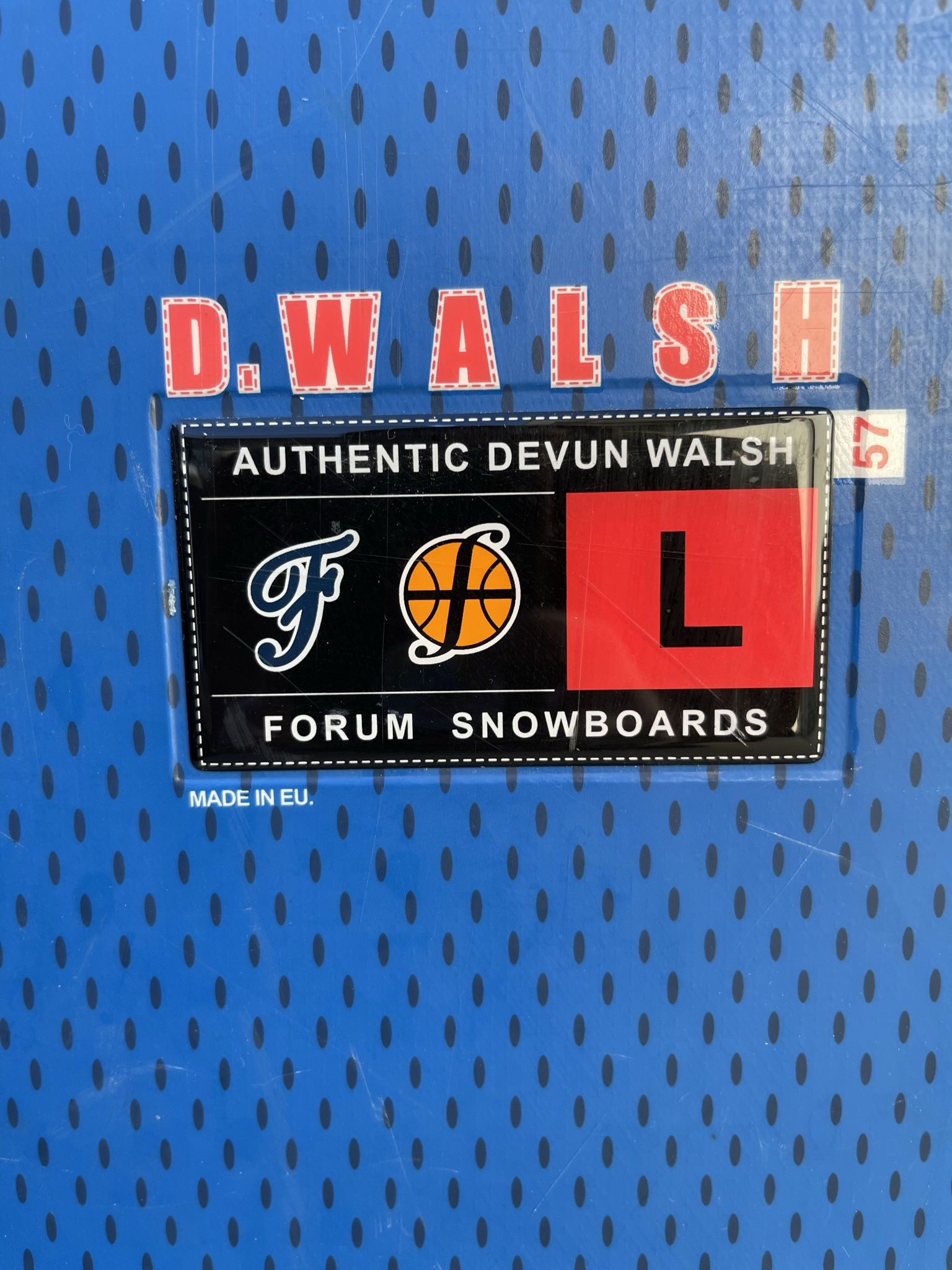 Forum Authentic Devun Walsh Pro Model 157 Snowboard