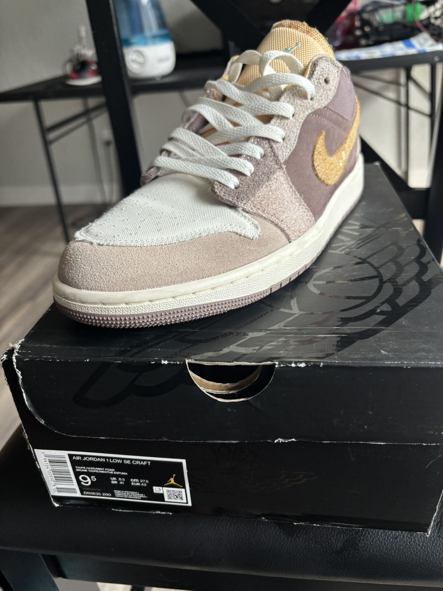 Air Jordan 1 Low SE Craft Taupe Haze