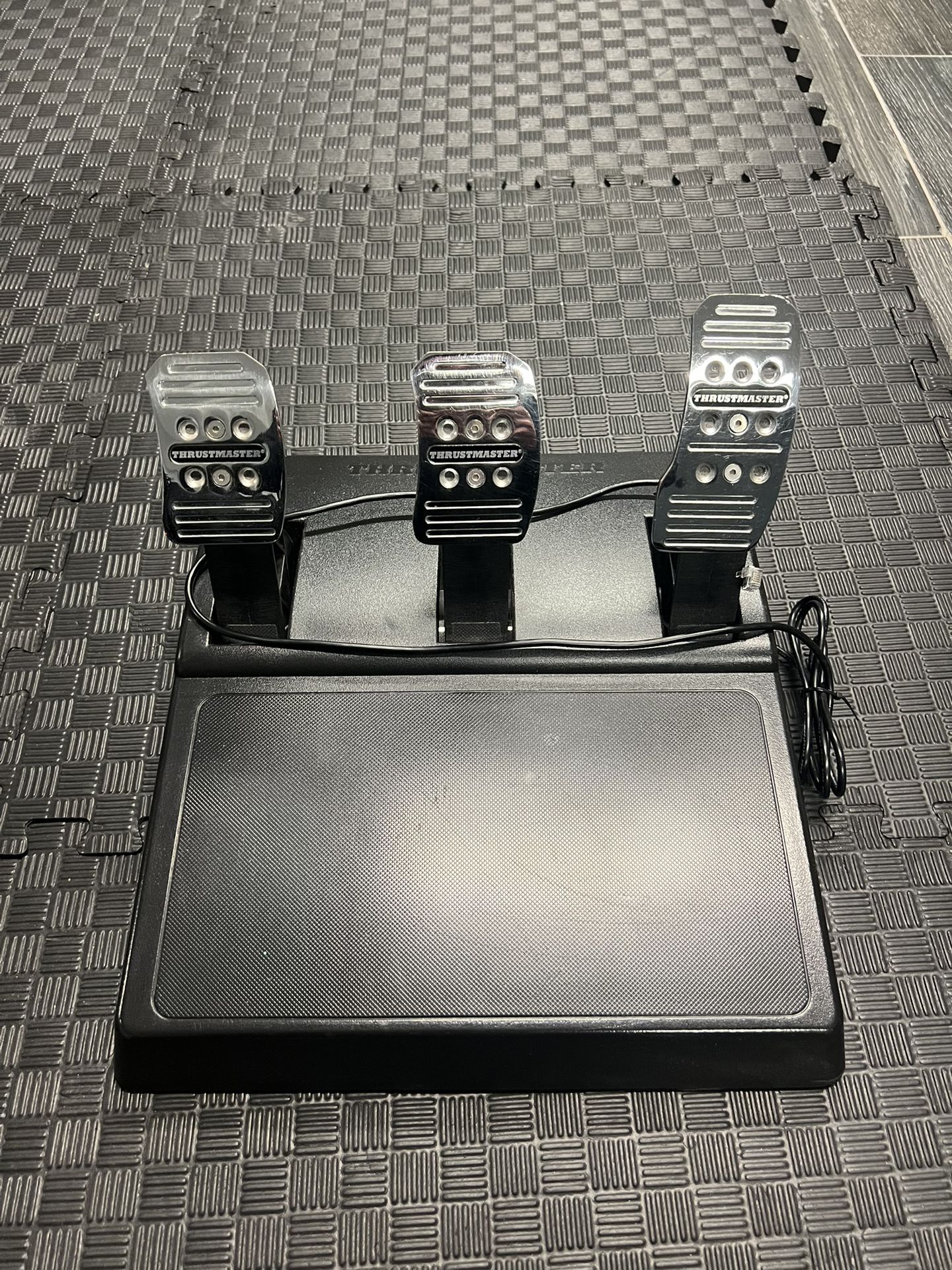 Thrustmaster T3PA 3-Pedal Set