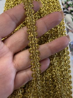 Gold gims trims 15 yards