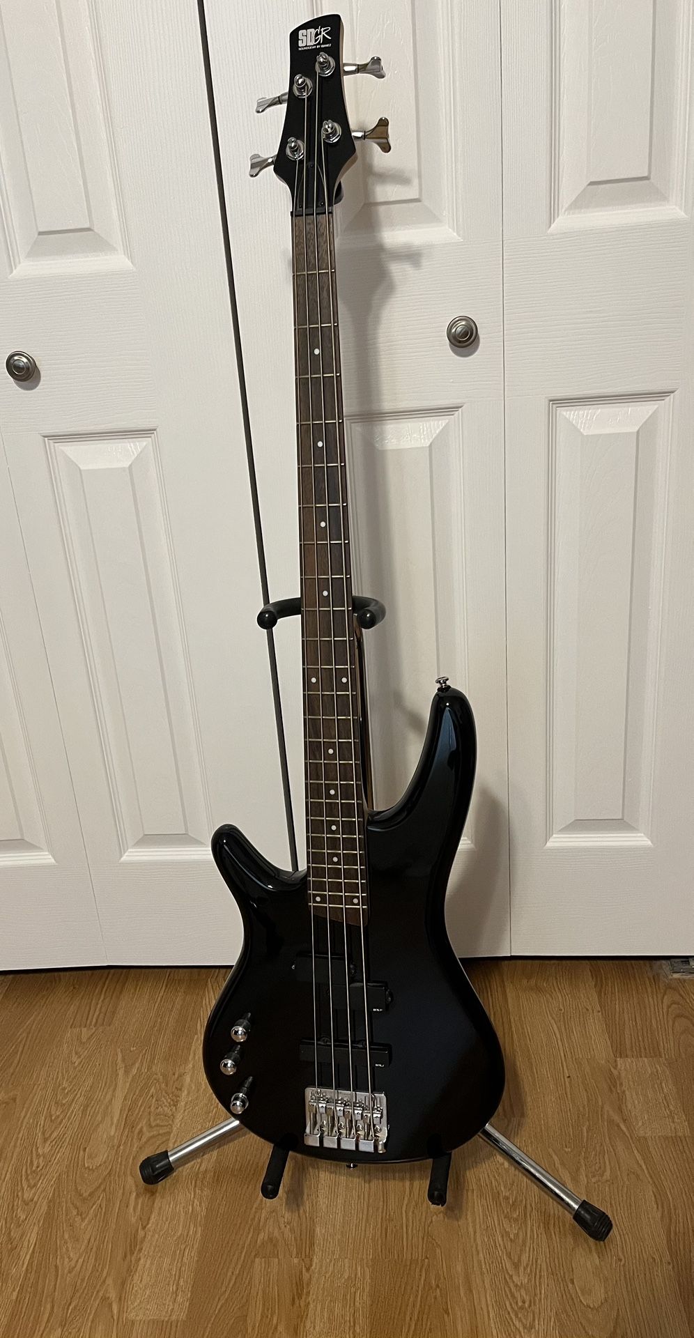 Left Handed Ibanez SR 300 DX (read description)