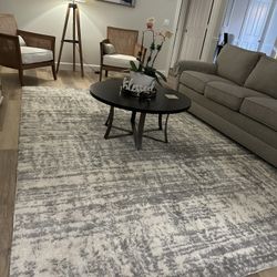 Verona Area Rug