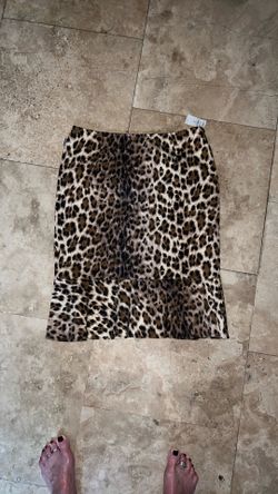 New, Size 14 Moschino Leopard Print Skirt 