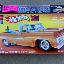 New Hot Wheels Scale 1:16 Custom 62 Pick Up Truck Brick Shop (Valencia) $50
