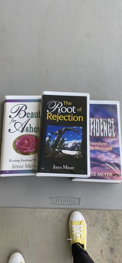 Joyce Meyers 3 sets of 4 cassette tapes in each