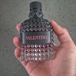 Valentino Coral Fantasy 