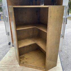 Corner Shelves 