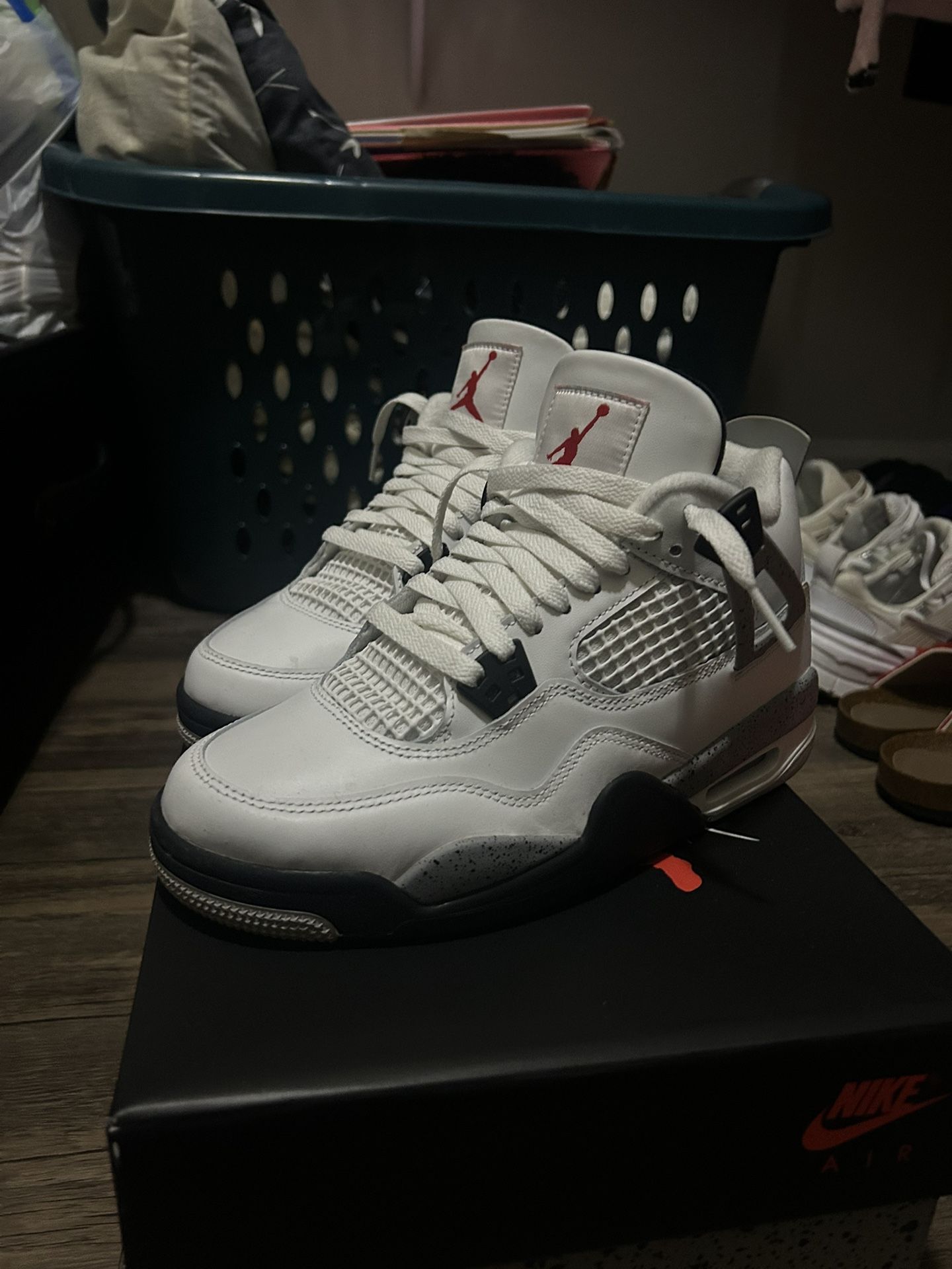 Jordan 4 White Cement Size 6y