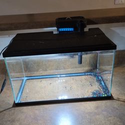 5 Gallon Fish Tank (Perfect For Betta)