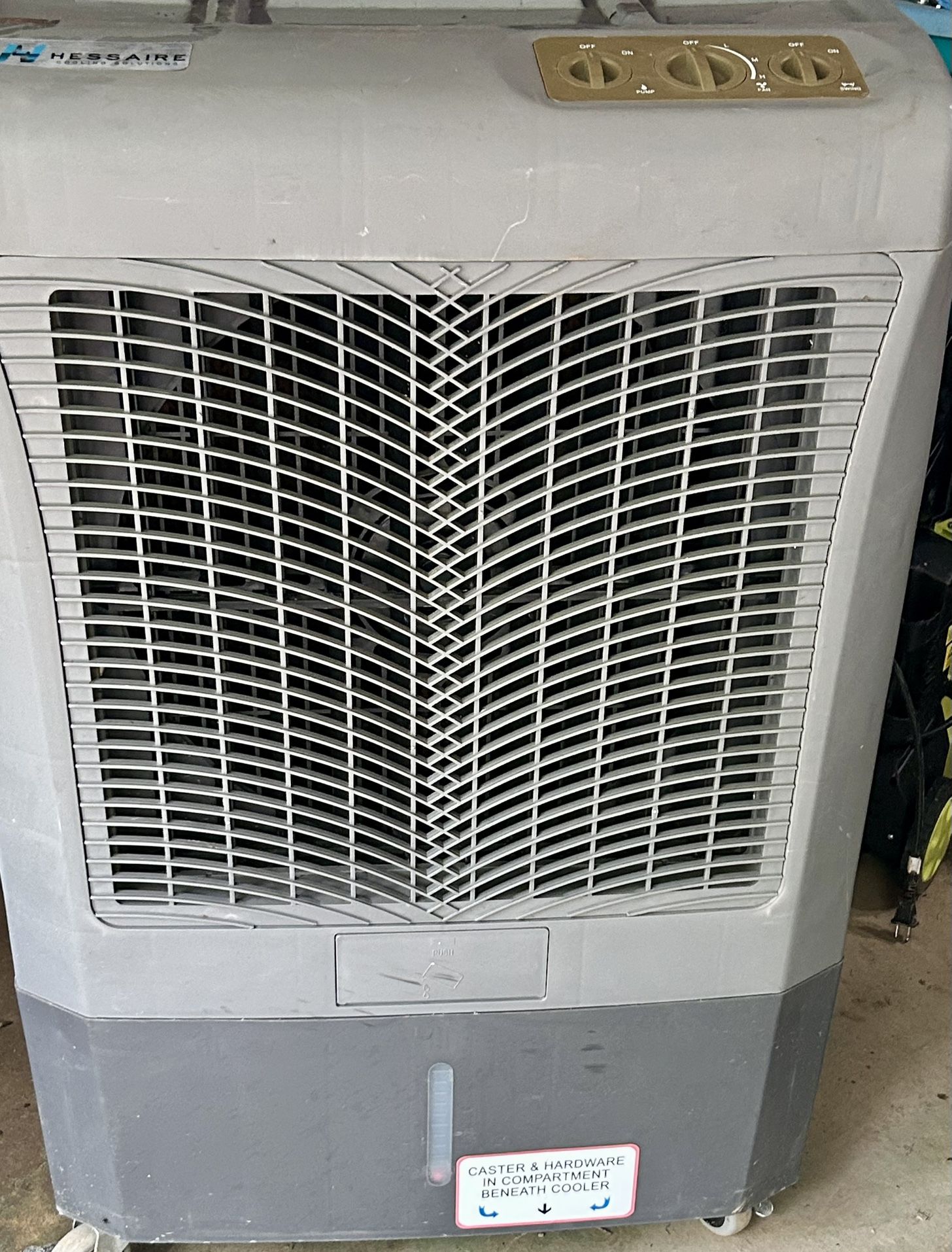 Hessaire 3,100 CFM 3-Speed Portable Evaporative Air Cooler (Swamp Cooler) for 950 sq. ft.