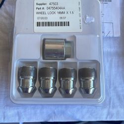 Challenger/Charger Wheel Locks