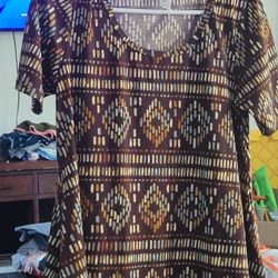 Lularoe shirts. Size XS