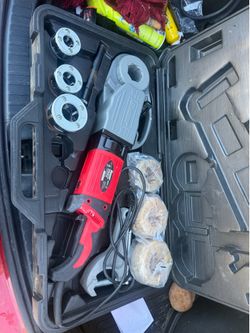 BAUER 12 Amp Heavy Duty Portable Electric Pipe Threader