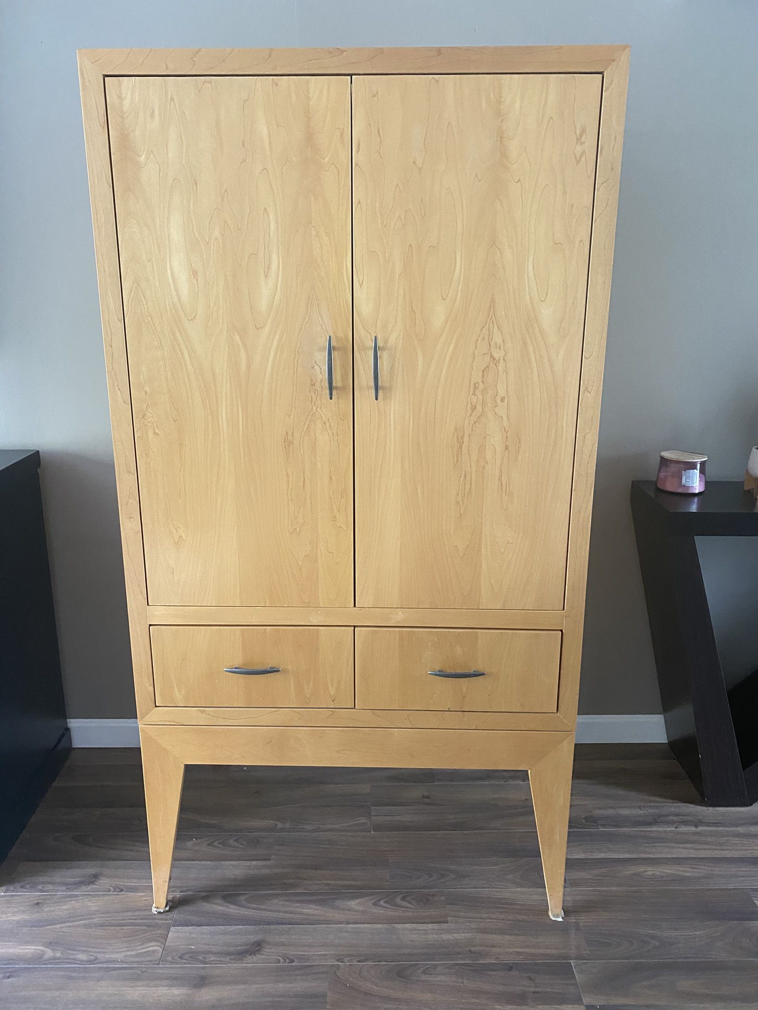 Armoire