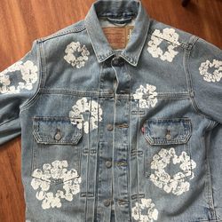 Levis graffiti style dodgers jacket size medium for Sale in Los Angeles, CA  - OfferUp