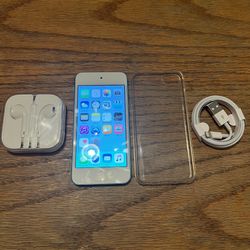 Apple iPod Touch 5 32GB Blue / White A1421, New Case, Apple Headphones, &  Charger