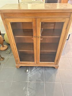 Bookshelf