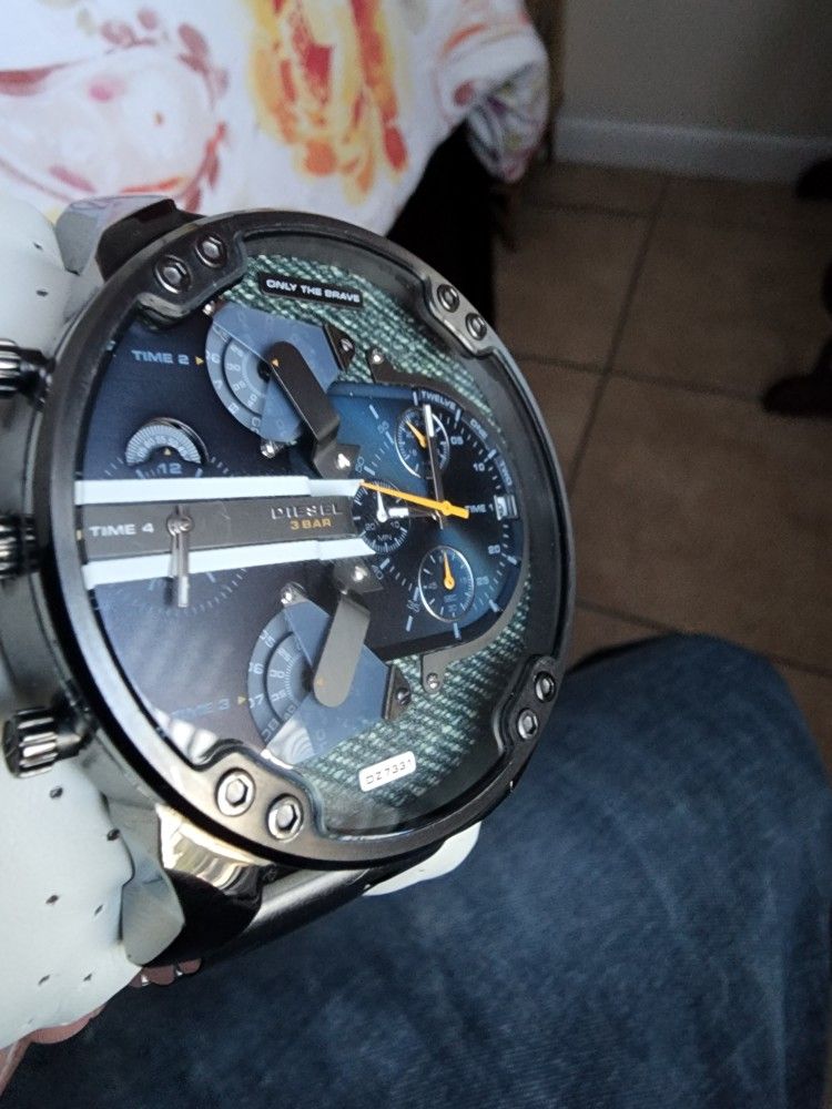 Diesel Watch DZ7331 Not Working