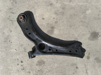2020 Honda HR-V HRV Front Driver Side Lower Control Arm *Parts*