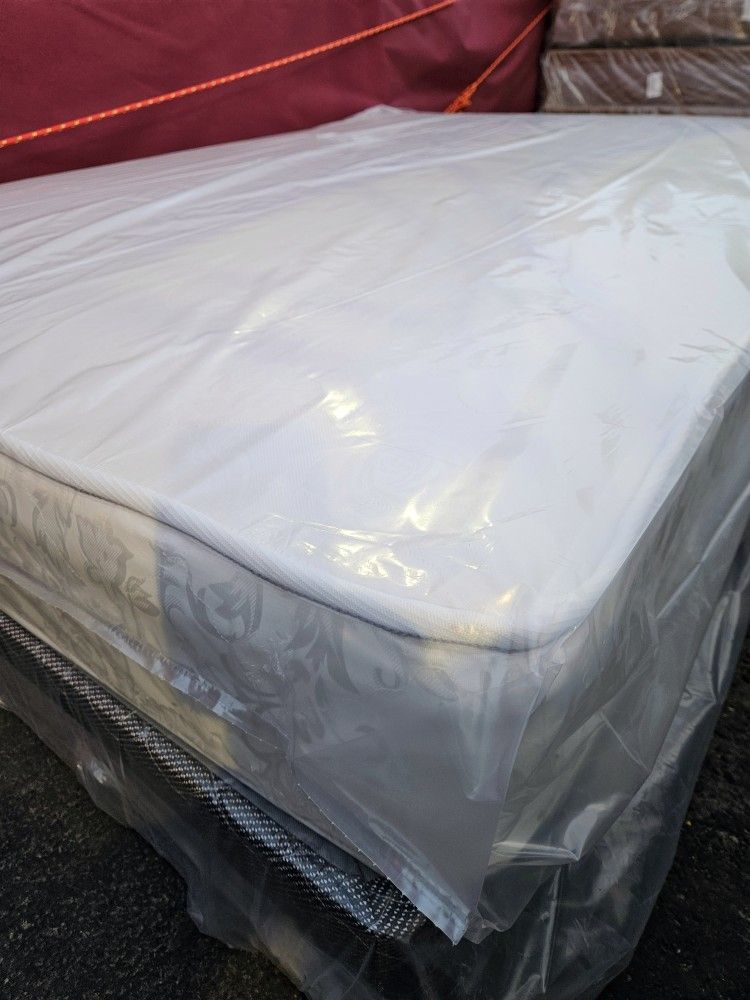 Queen Set $189 ___ Mattress And Box spring