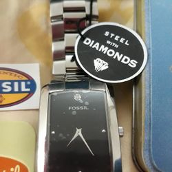 New With Tags And It's Original Box And Papers Men' ⌚ Authentic  Fossil Watch Stamped $100 Pick Up Only At Country Club And Grant 