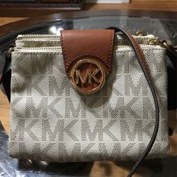 MK original Crossbody bag . Authentic and New