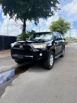 Toyota 4Runner Black 2019