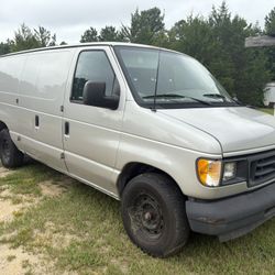 2003 Ford E-150