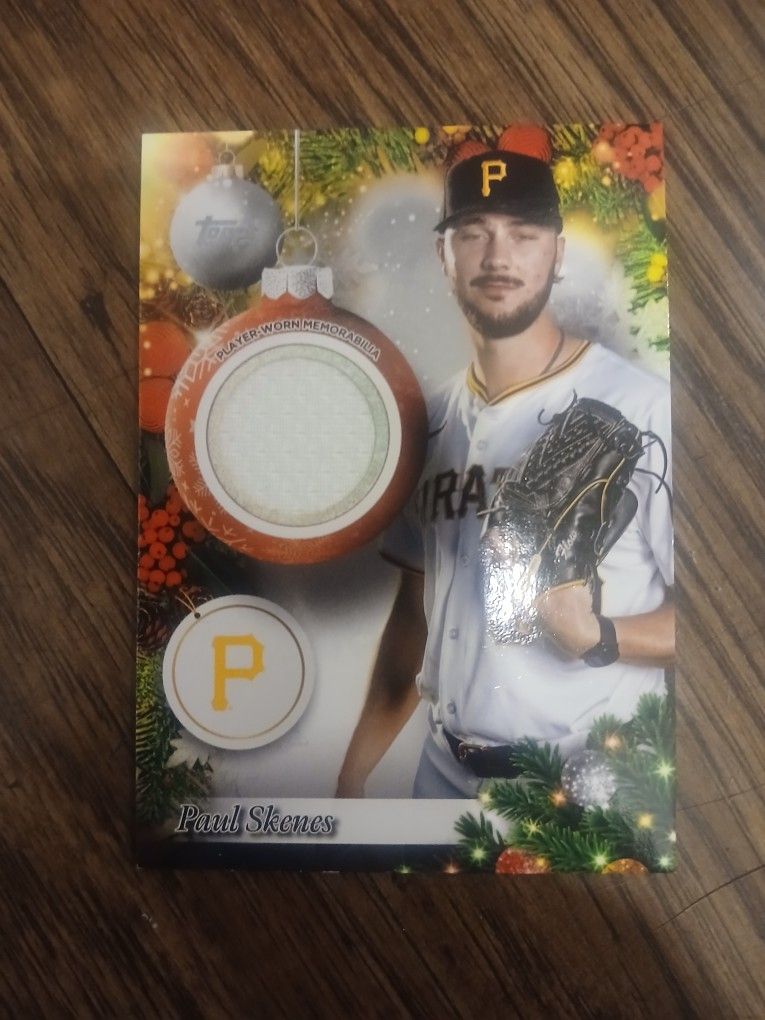 2025 Topps Holiday Paul Skenes Relic Card
