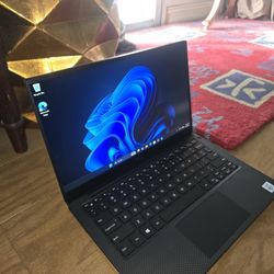 Dell Xps 13 7390 Intel Core i7 10th Gen 16gbs Of Ram 512gb Nvme Ssd 