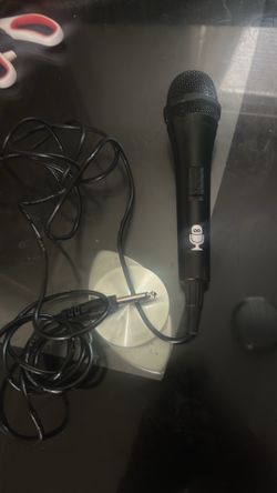 Microphone