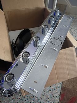 Light fixture