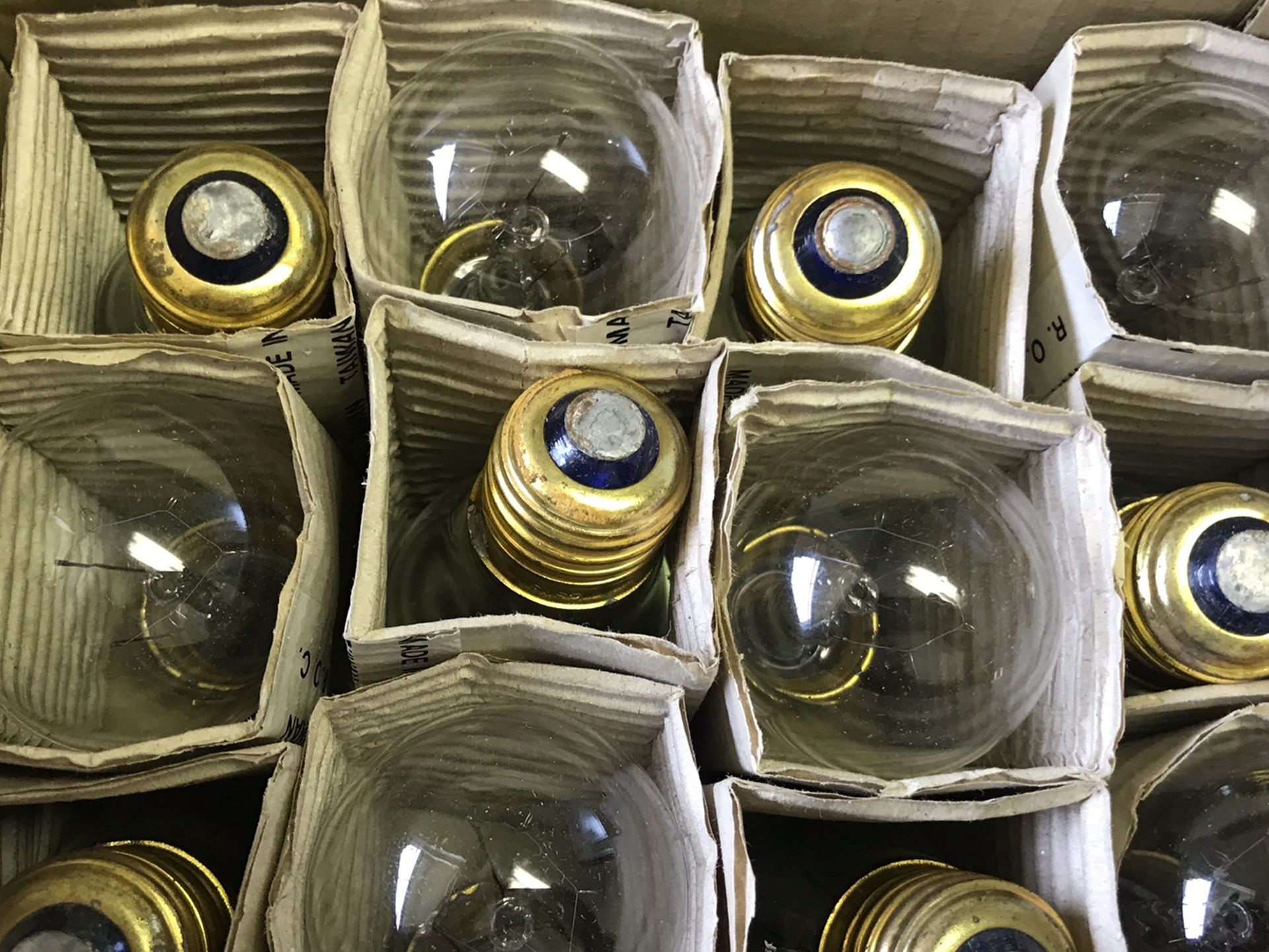 Box of appliance bulb refrigerator or range